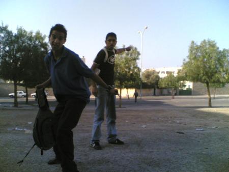 rix and rachid qui va partir a canada exactement Quebec pour termin&eacute; les etudes  science exercise exterieur lol